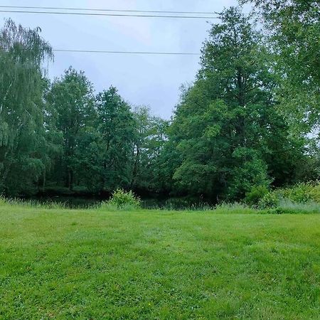 Studio Rêves de gamins proche du pôle Européen et circuit des 24h, Champagné Exterior foto